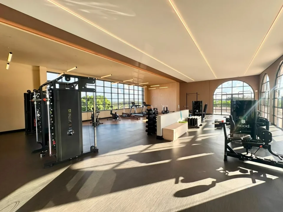Apartamento À Venda pronto para morar no condomínio Wood da Vanguard, com 3 quartos (sendo 1 suíte), com 167 m², Terra Bonita, Londrina