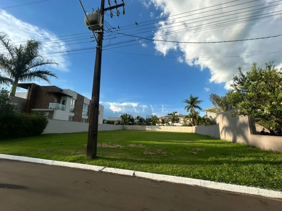 Terreno 875m²  À Venda no Condomínio Villaggio Do  Engenho Cambé