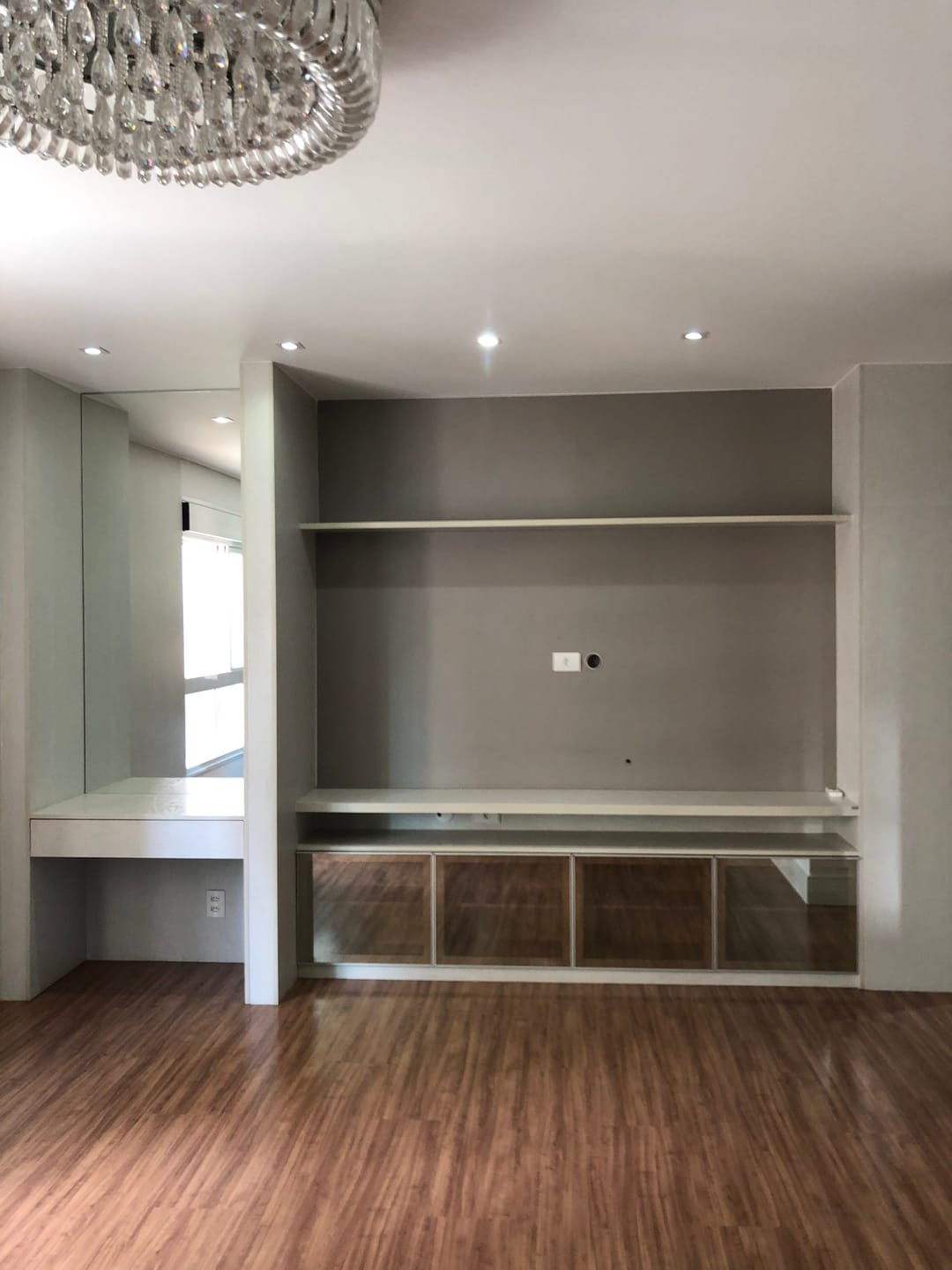 Apartamento à venda, Edifício Le Blanc, 236m² úteis, 3 suítes, 4 vagas, elevador privativo, ampla varanda gourmet - Gleba Palhano, Londrina, PR