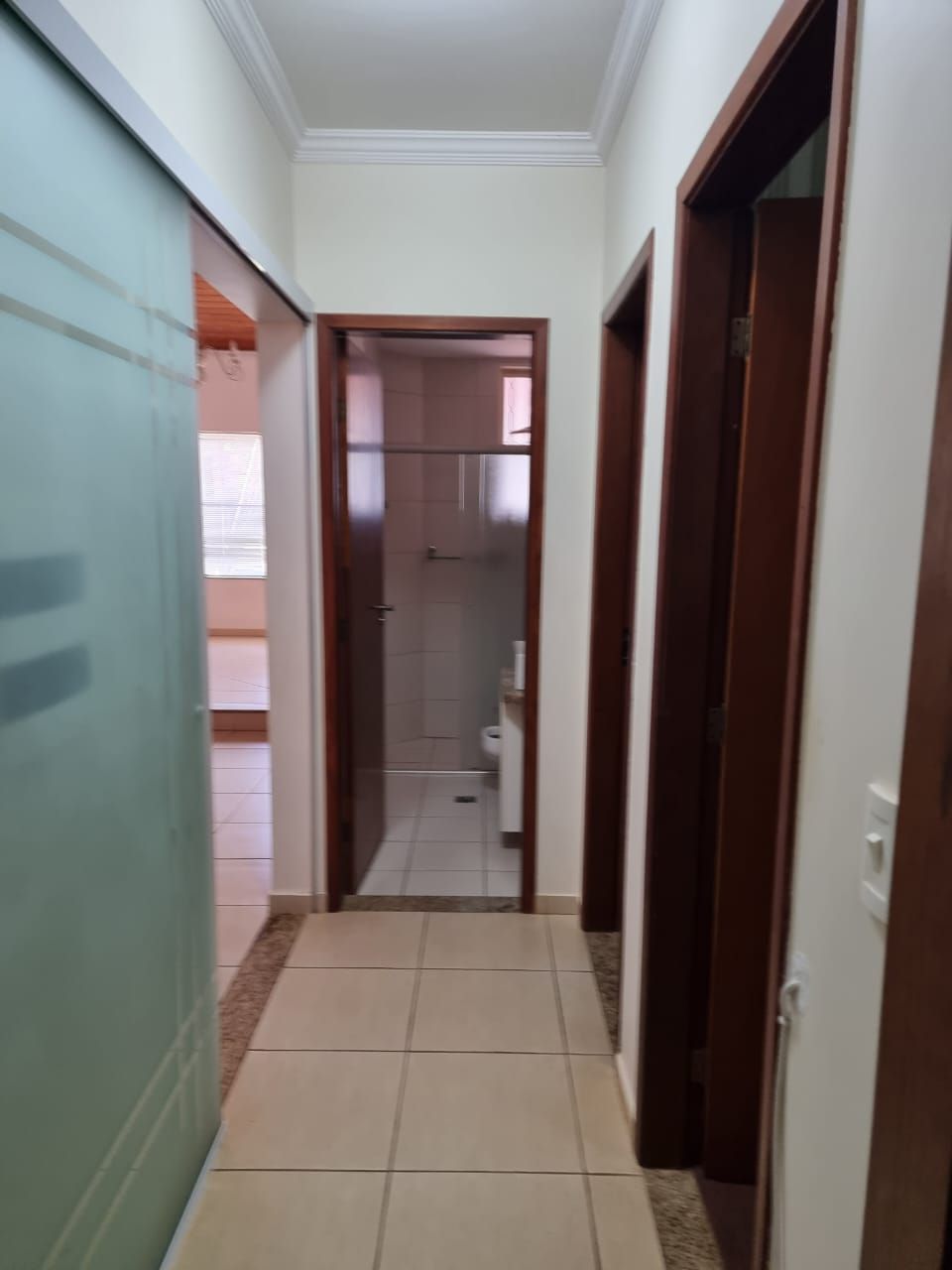 Casa  para venda,  Condomínio Havana, 190m²úteis, 4 quartos sendo 1 suíte, 02 vagas - Aragarça -  Londrina, PR