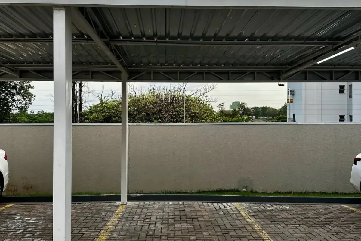 Apartamento à venda, Residencial Le Chalet, 56m² úteis, 2 quartos sendo 1 suíte, churrasqueira integrada - Parque Jamaica, Londrina, PR