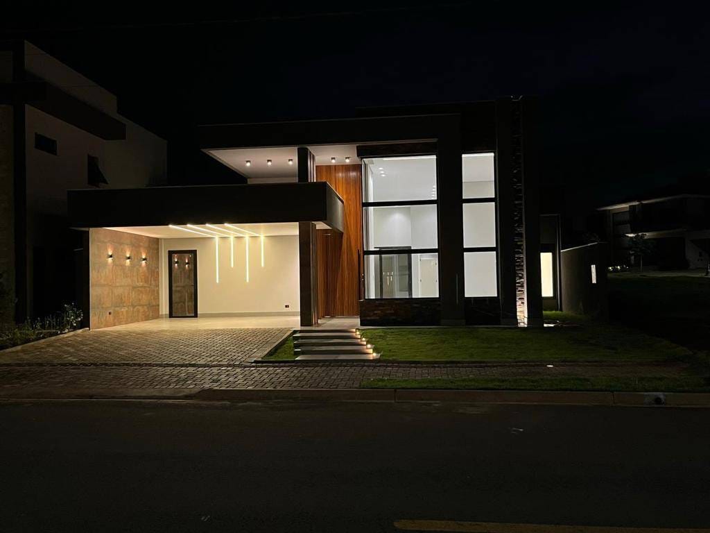Casa à 173m² venda/3 suítes (sendo 1 master com closet)Piscina/4 vagas - Condomínio Legend Santa Rosa, Londrina, PR