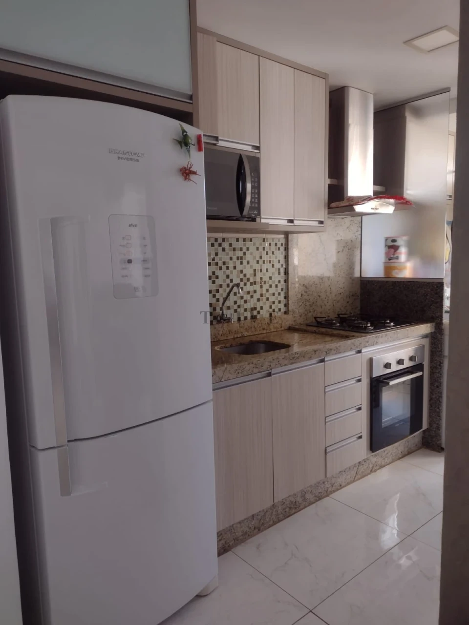 Apartamento Marco dos Pioneiros Zona Leste com Sacada 2 Quartos Sol da Manha Andar Médio Vaga de Garagem Coberta - foto 11