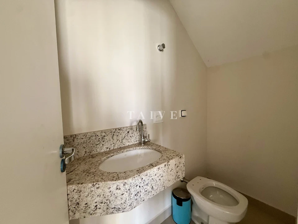 Imagens do imóveis Casa Em Condomínio À Venda Terra Bonita Londrina
