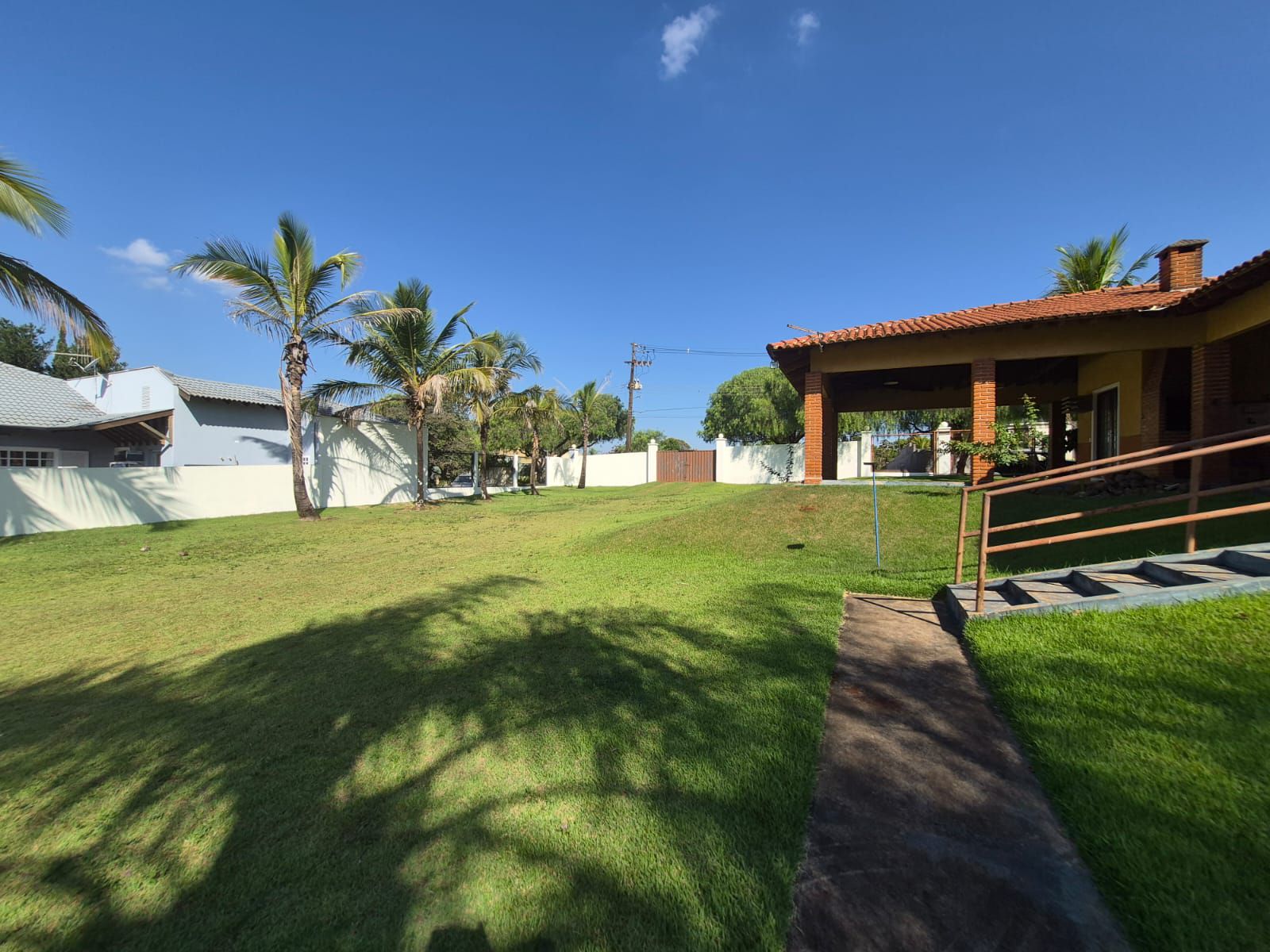 Casa à venda, 3 quartos sendo 2 suites, 350 m², Recanto do Salto, Londrina, PR - Oportunidade Unica