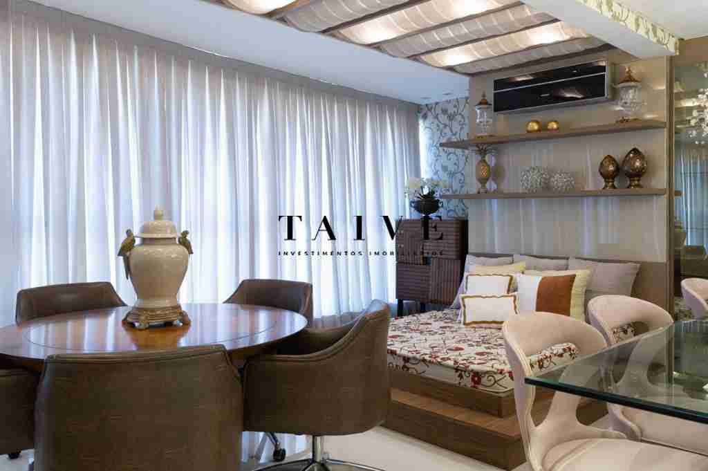 Apartamento  à Venda, Edifício Venezia, 172m² úiteis, 2 suítes, 3 vagas, todo planejado - Centro, Arapongas, PR