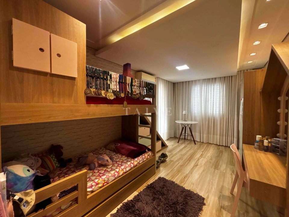 Casa  à Venda no condomínio Sun Lake,3 suites,Londrina, PR - foto 9