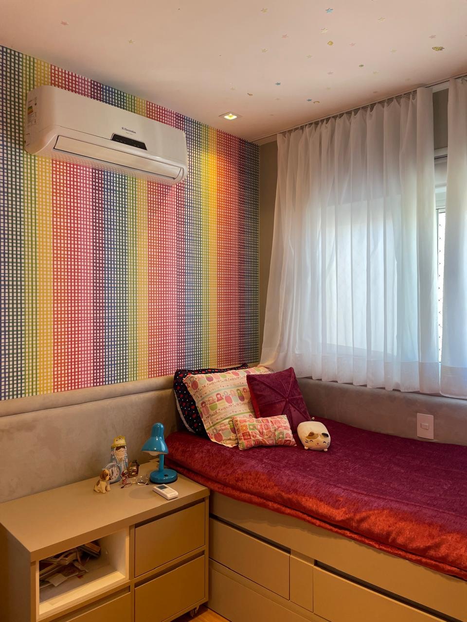 Apartamento à venda Cenário Residence, 3 dormitórios, 1 suite e 3 garagens, Centro, Londrina, PR