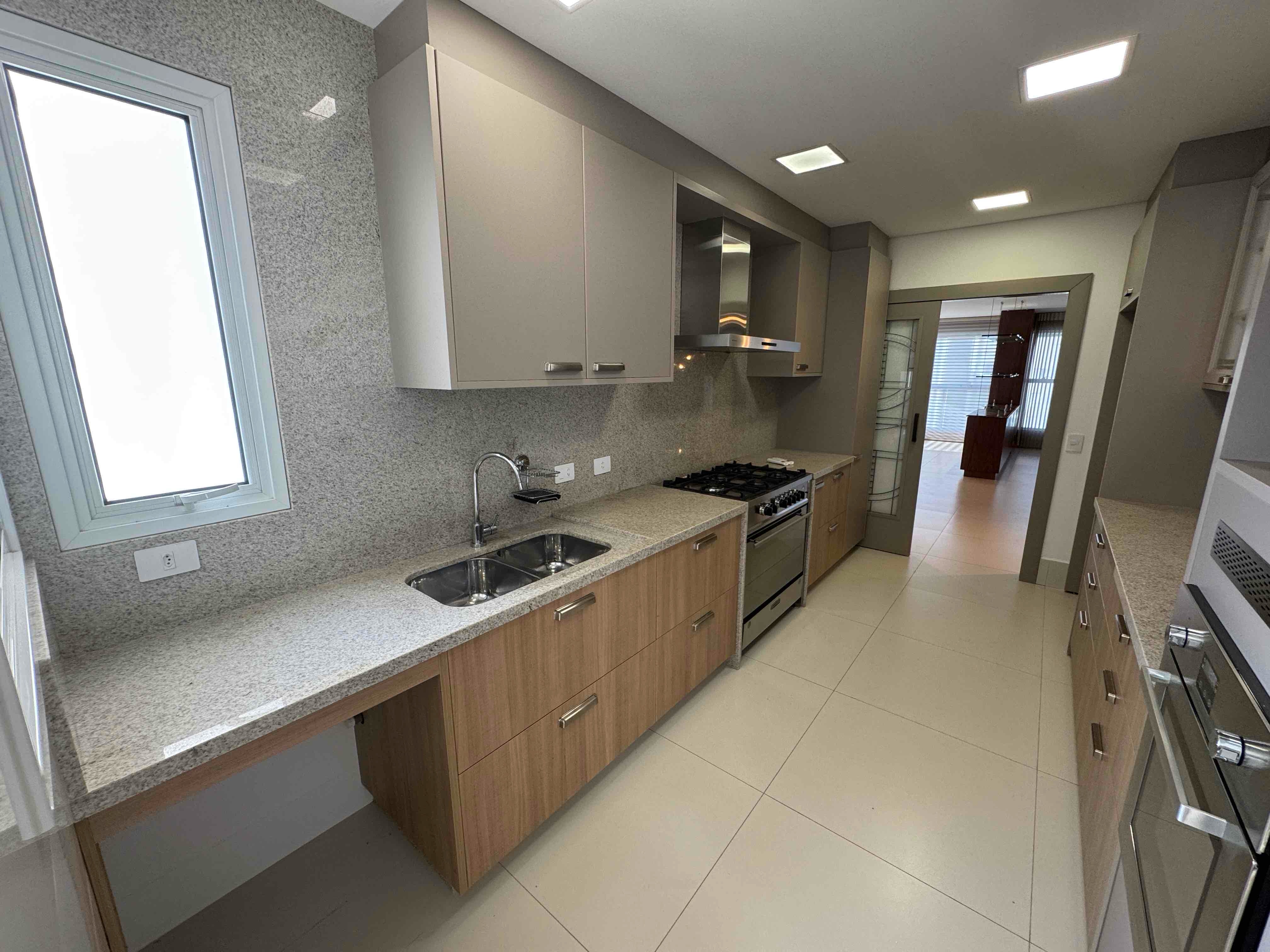Apartamento à venda Landmark Residence, andar alto, Gleba Fazenda Palhano, Londrina, PR