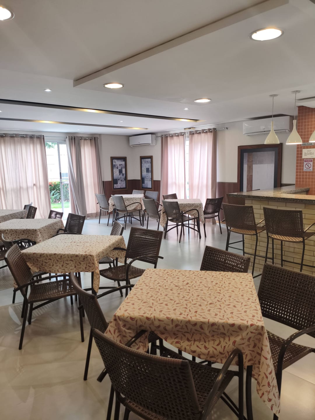Apartamento à venda, Edifício Palhano Residences, 83m² úteis, 3 quartos (1 suíte), sacada com churrasqueira, 2 vagas - Gleba Palhano, Londrina, P