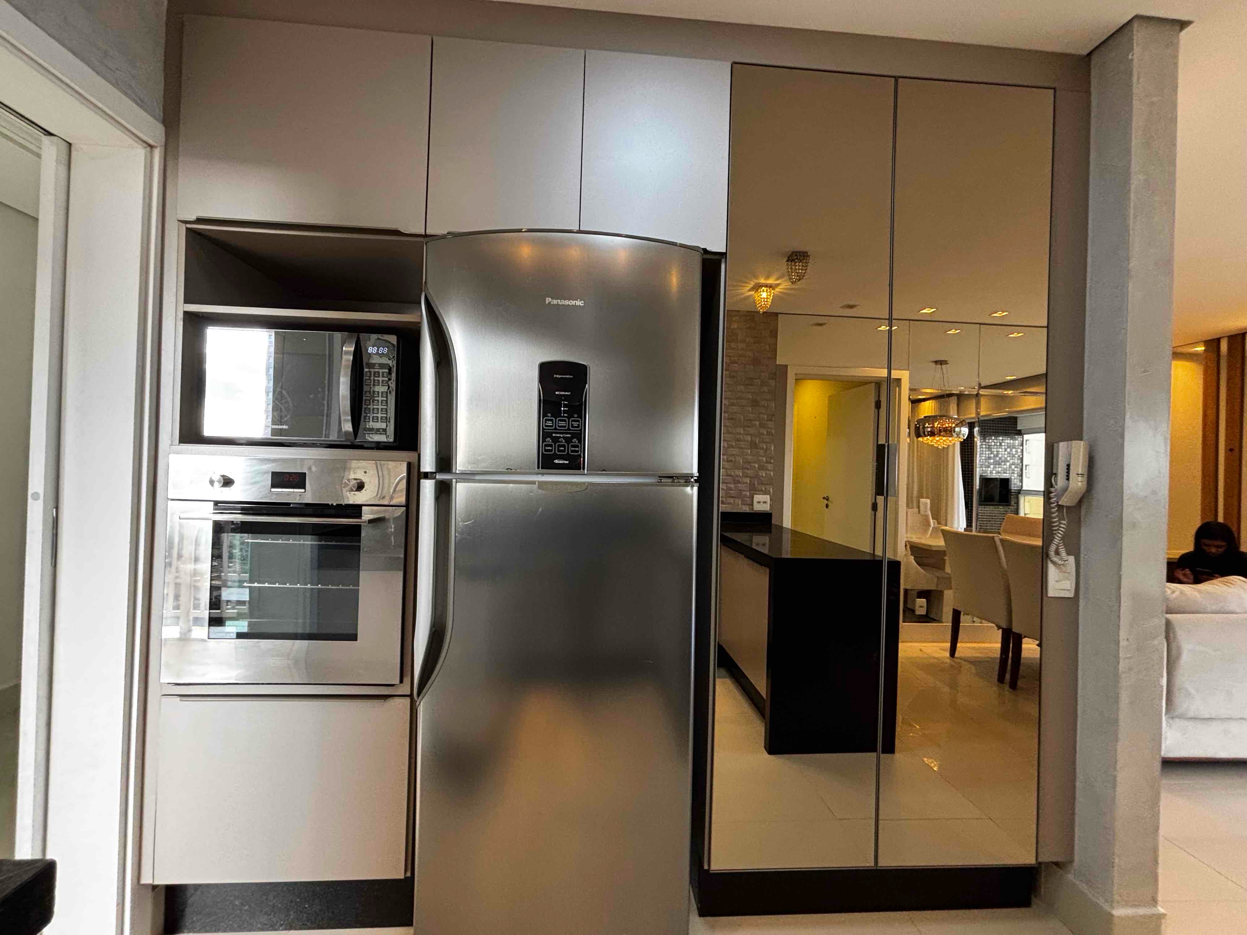Apartamento  à Venda, Edifício Kensington, 108m² úteis, 3 quartos sendo 1 suíte, planejado, andar alto -  Santa Rosa, Londrina, PR