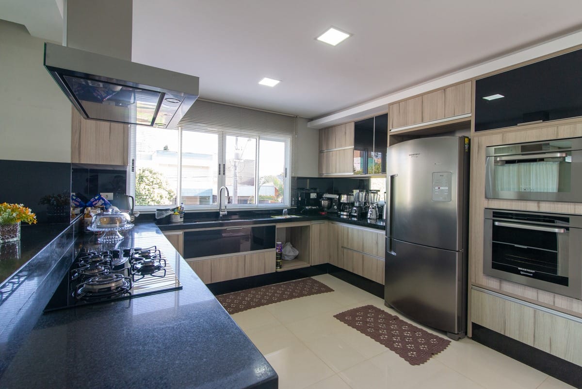 Sobrado  à venda, Condomínio Golden Park, 365 m² úteis, 3 quartos sendo 1 suíte master -  Zona Leste - Londrina/PR