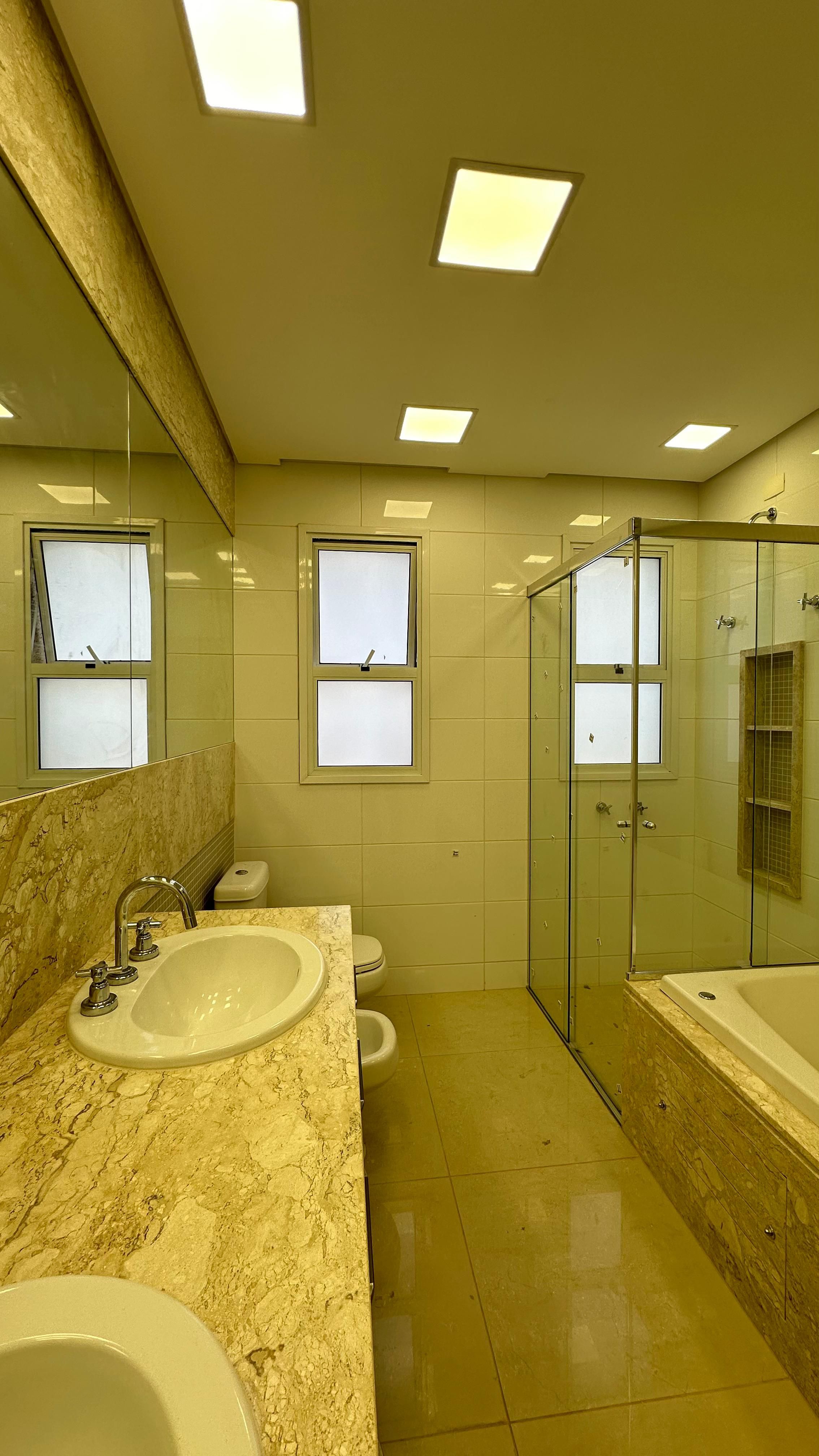 Apartamento novo à venda, Ed Torre Valverde, 200m²úteis,  3 suítes, todo planejado, 4 vagas - Gleba Fazenda Palhano, Londrina, PR