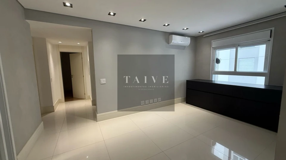 Apartamento à venda, 3 suites, 214 m², Edifício Landmark Residence, Gleba Fazenda Palhano, Londrina, PR