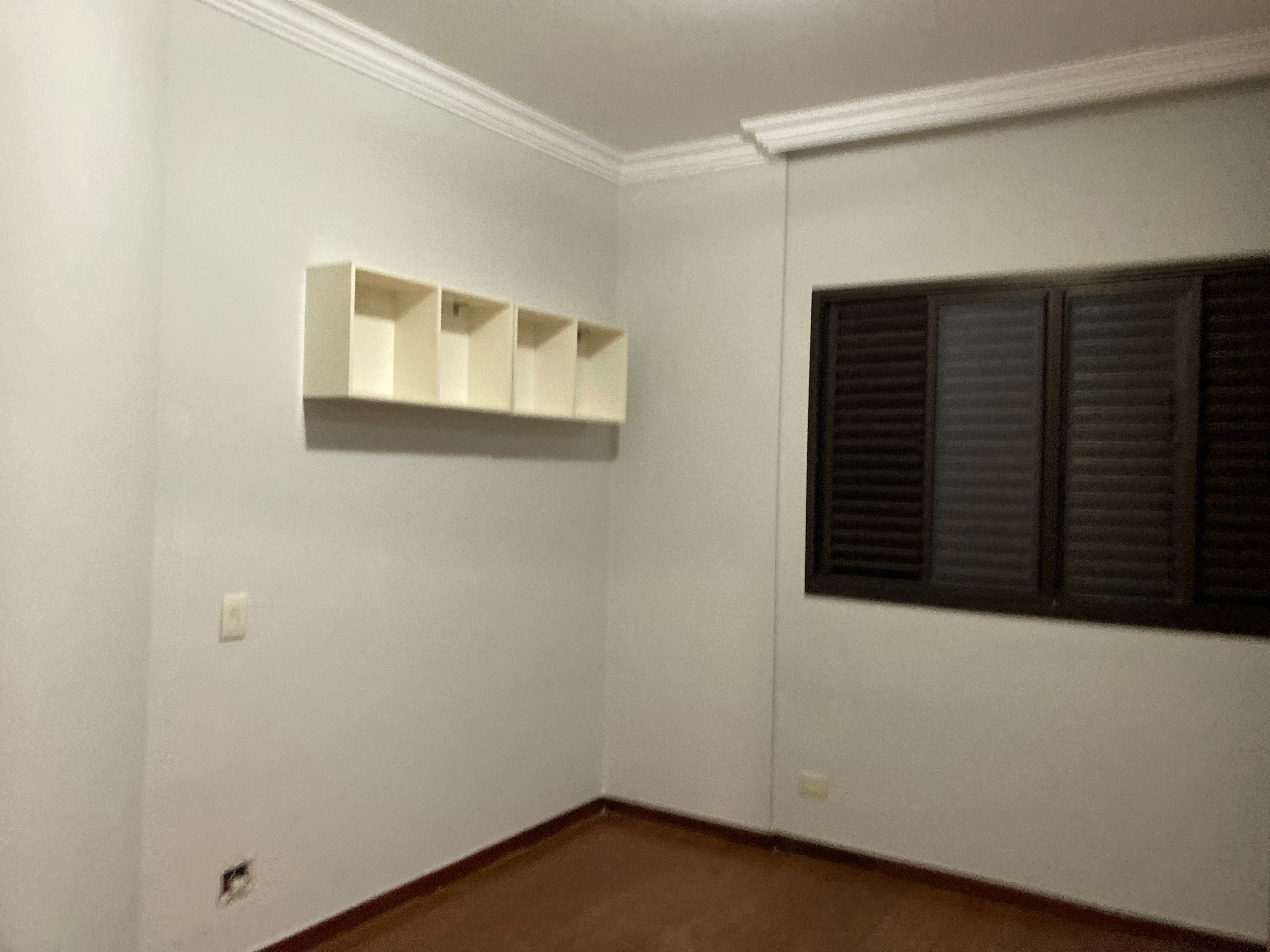 Aluga-se apartamento de 4 quartos na Gleba Fazenda Palhano com planejados, Londrina, PR