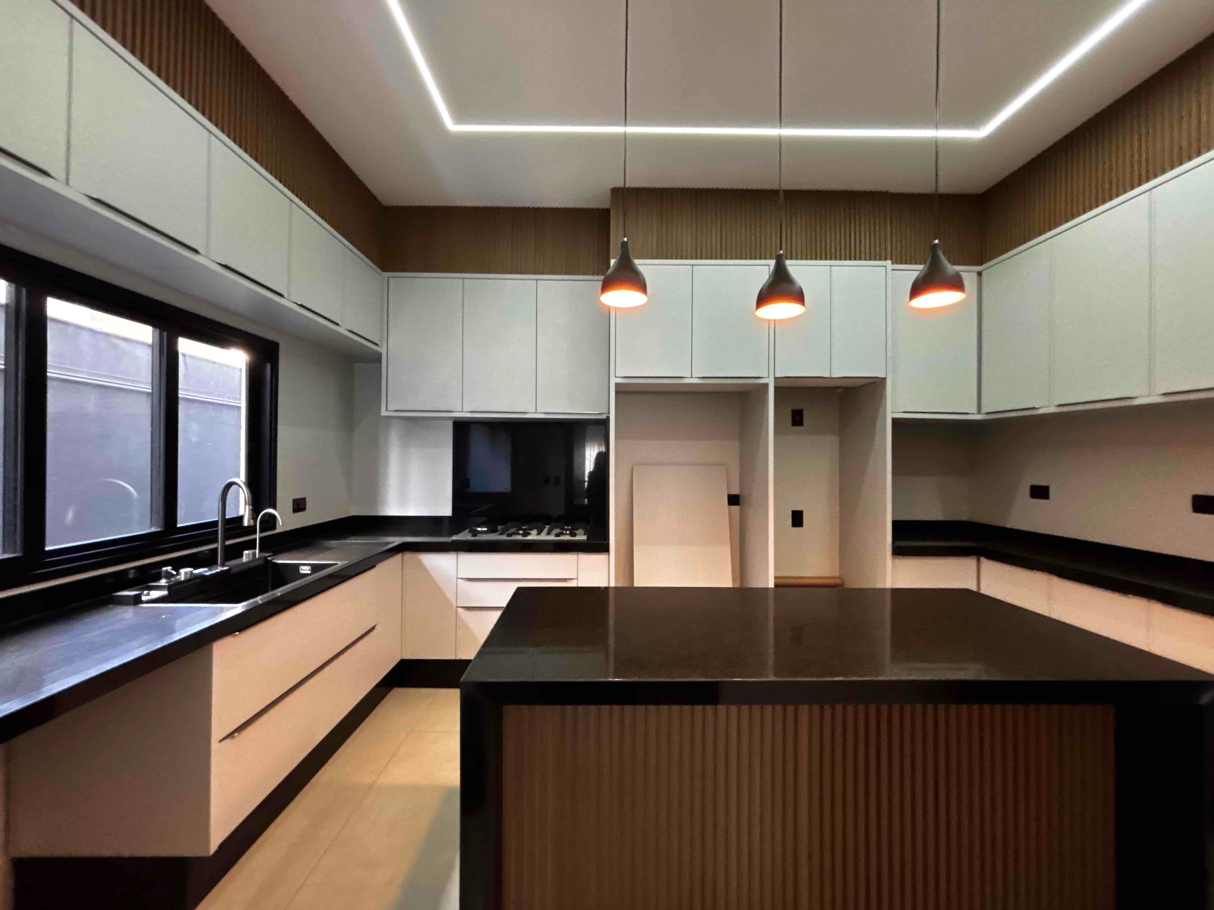 Casa nova à venda, 5 suítes, Alphaville II Londrina, PR