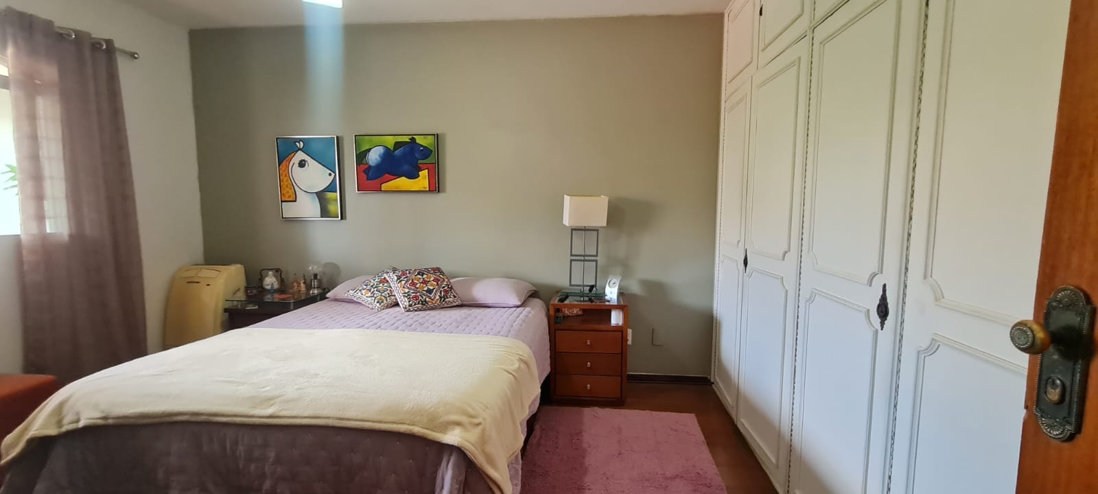 Casa Duplex  à venda, 404m² úteis, 4 quartos sendo 3 suítes,  4 vagas- Jardim Quebec, Londrina, PR