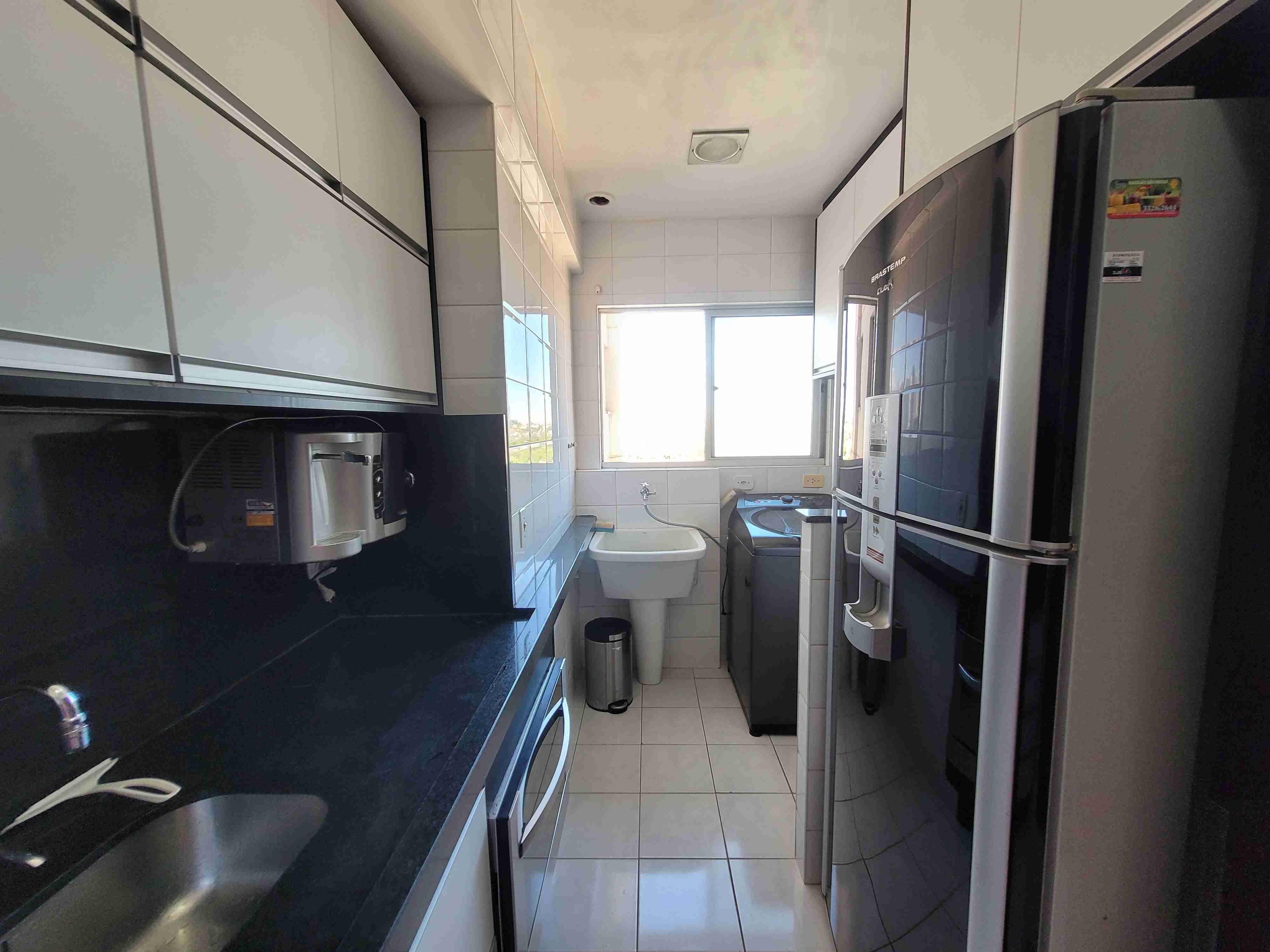 Apartamento à venda no Edifício Studio V,2 quartos sendo 1 suite, mobiliado, sol da manha,Centro, Londrina, PR