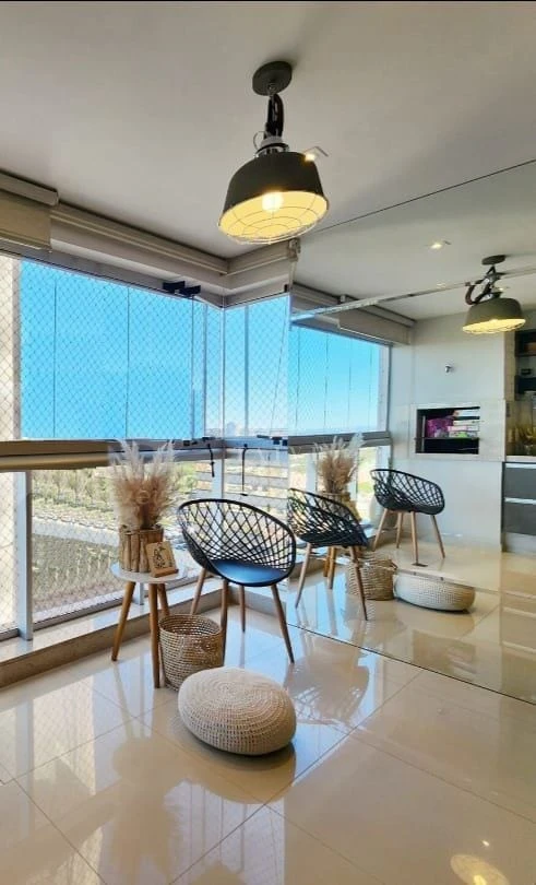 Apartamento à venda, 3 quartos sendo 1 súite, 2 vagas, Porteira fechada, Móveis planejado completo, Andar alto, Guanabara Parque Boulevard, Londr