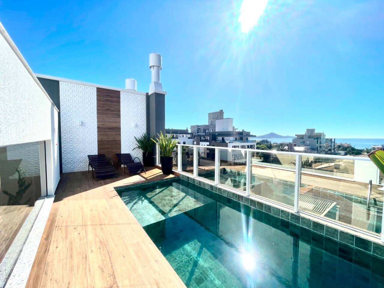 Apartamento pertinho da praia 70m² à venda/2 quartos (sendo 1 suíte) - Residencial Nassau- Canto Grande, Bombinhas, SC
