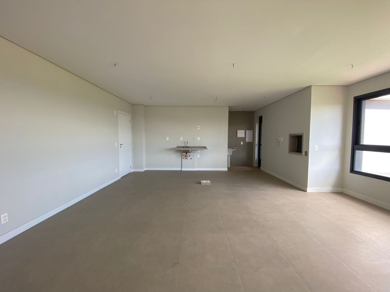 Apartamento à venda, Arch Palhano, 3 quartos, sendo 1 suíte, sacada integrada com churrasqueira, Gleba , Londrina, PR