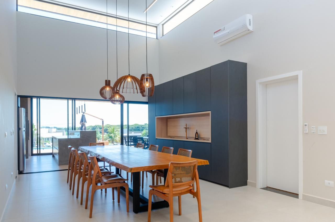 Casa à venda, 4 suites, 390 m², Estância Punta Del Este, Paranagi, Sertaneja, PR