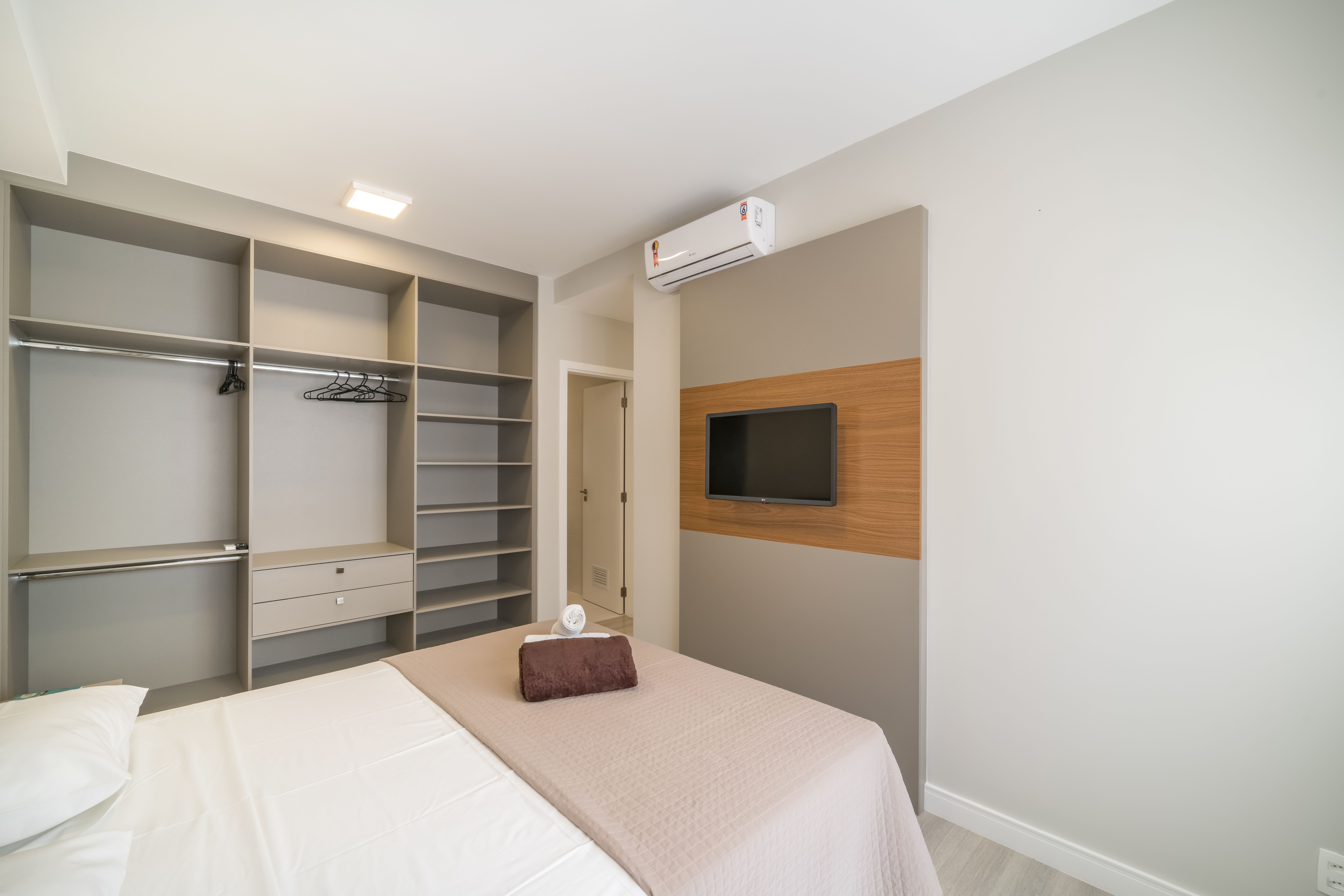 Apartamento padrão à Venda, centro, Bombinhas, SC