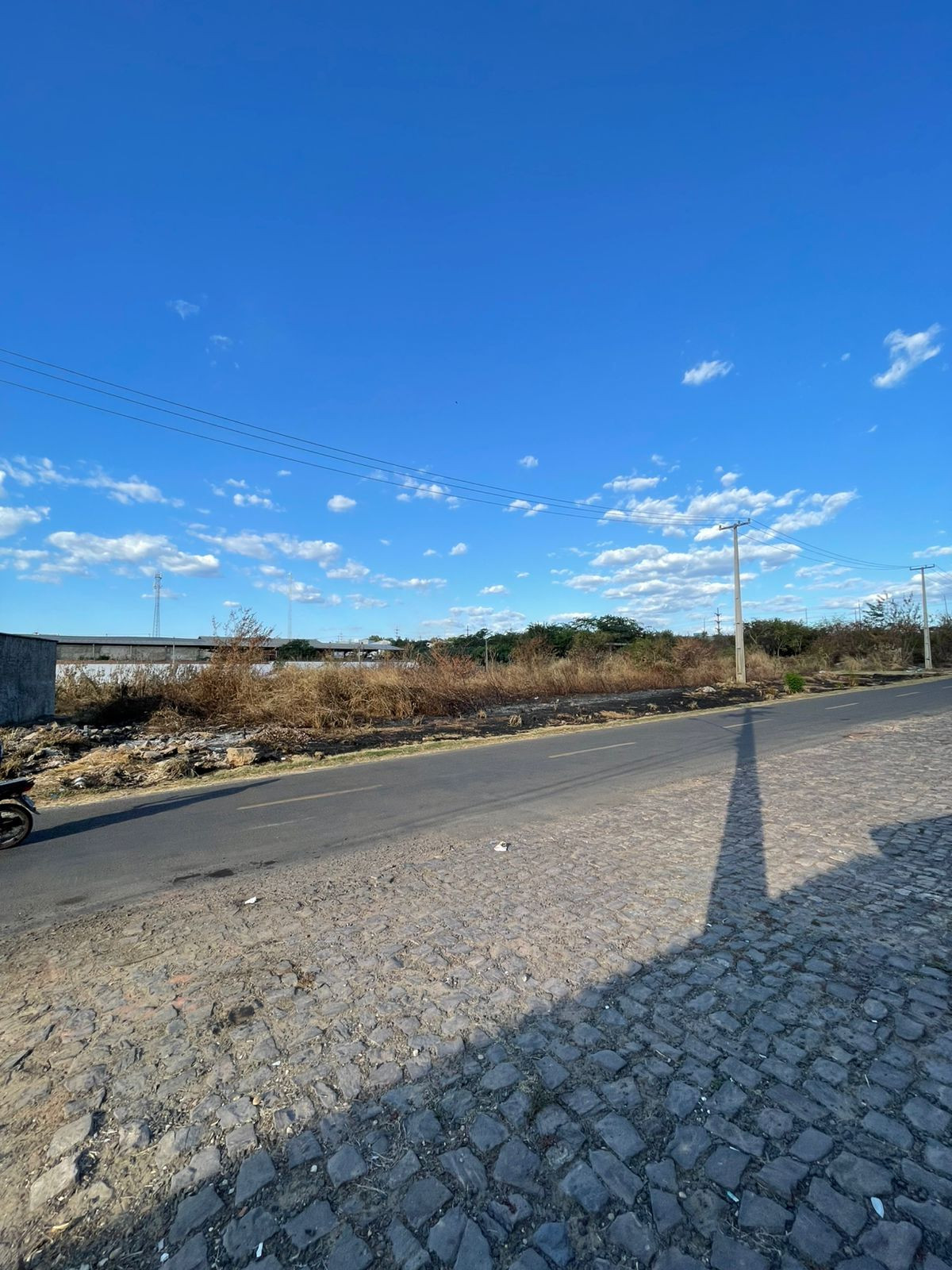 Imagens do imóveis Terreno Á Venda Terreno À Venda Na Av. Dos Expedicionários Teresina