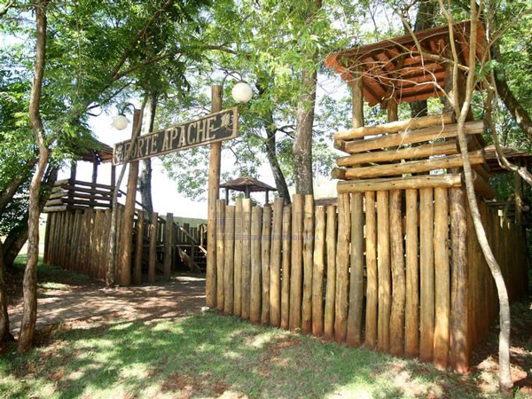 RESIDENCIA TÉRREA PARA LOCAÇÃO - ROYAL FOREST RESIDENCE & RESORT