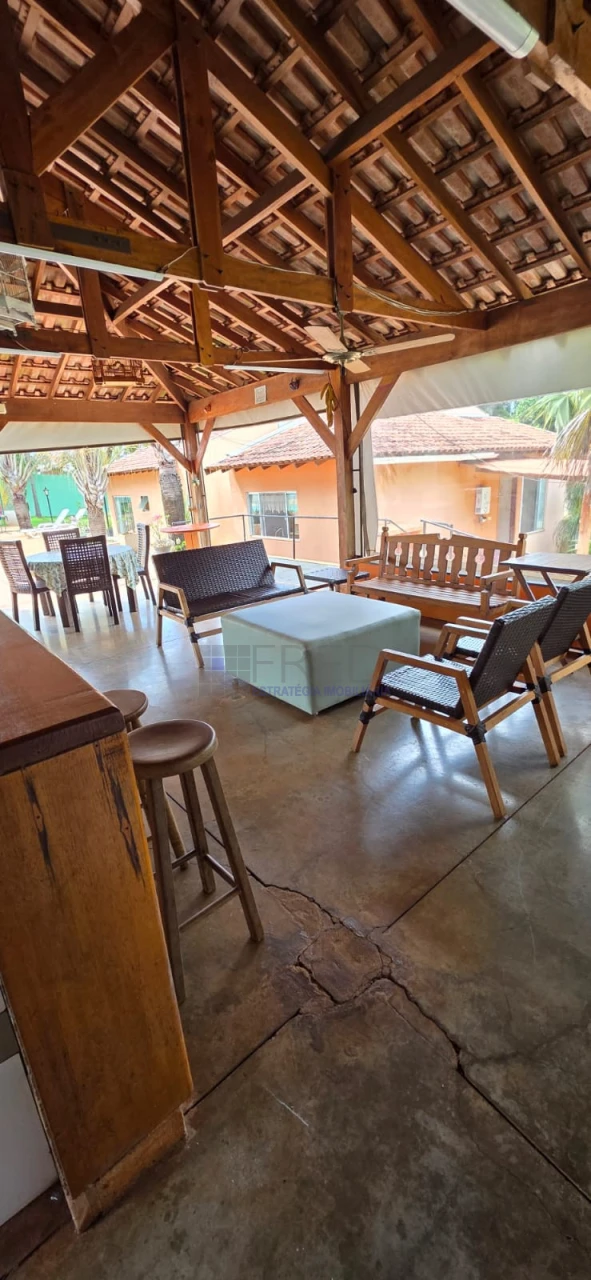 LINDA CHACARA A VENDA, PORTEIRA FECHADA - MORADIA OU LAZER EM CAMBÉ PR