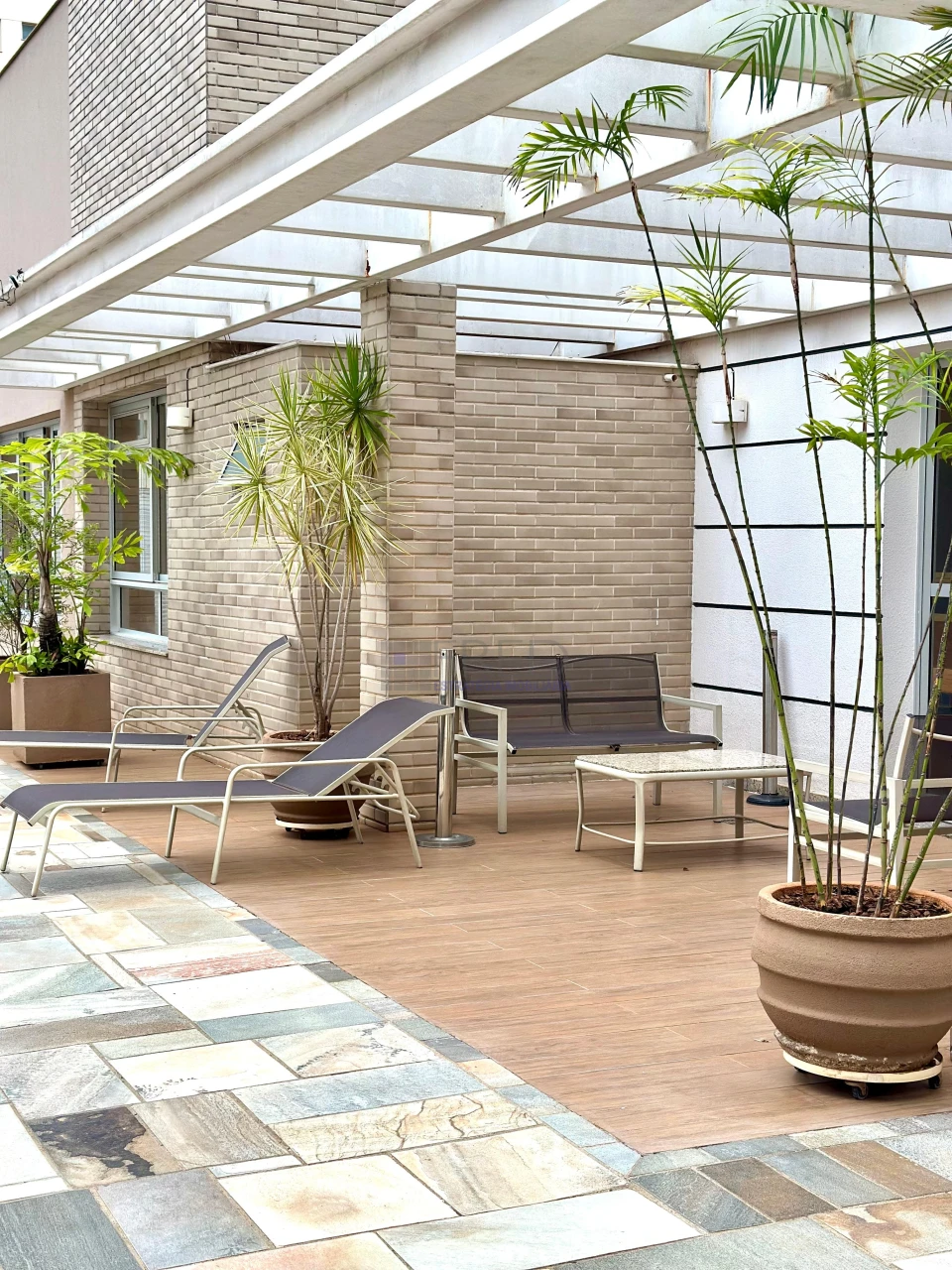 APARTAMENTO A VENDA NO EDIFÍCIO FERNANDO PESSOA
