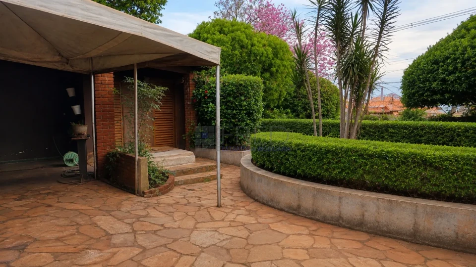 CASA RESIDENCIAL E COMERCIAL À VENDA NA AV PAUL HARRIS