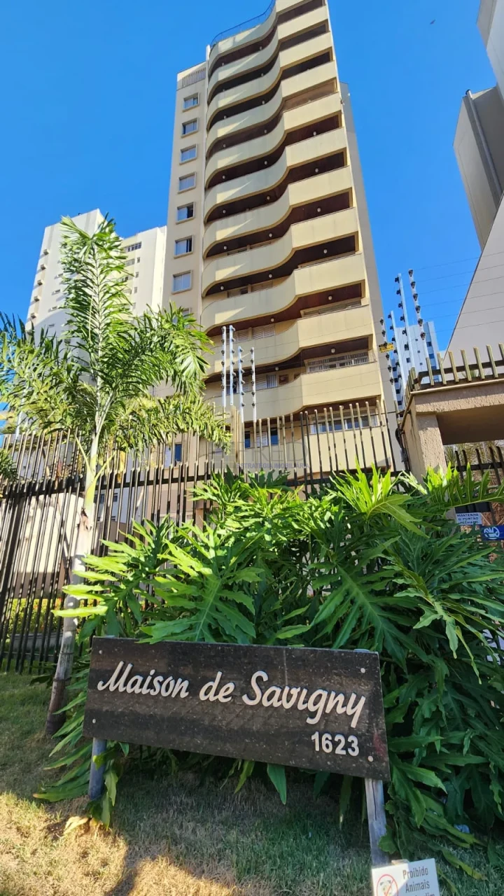 APARTAMENTO NA RUA GOIÁS