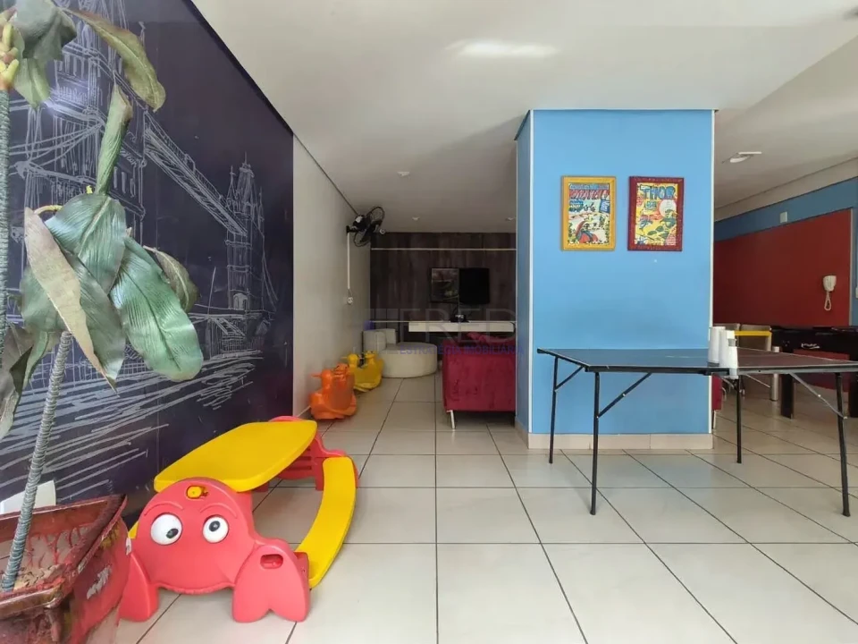Imagens do imóveis APARTAMENTOAVENDA -ANDAR BAIXO - TORRES INGLATERRA