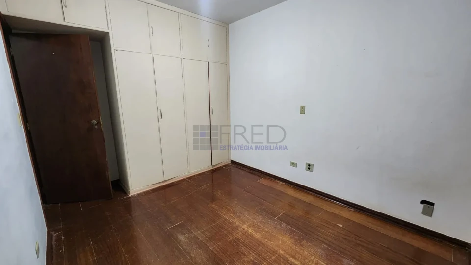 APARTAMENTO NA RUA GOIÁS