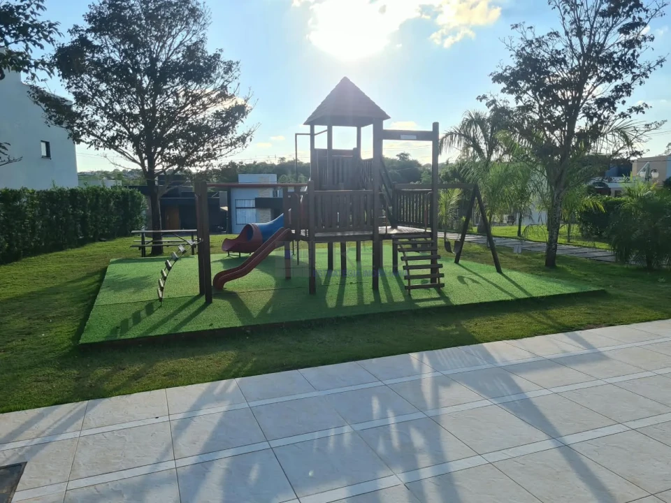 Imagens do imóveis TERRENO A VENDA - CONDOMINIO ARANGUÁ - PARQUE TAUÁ