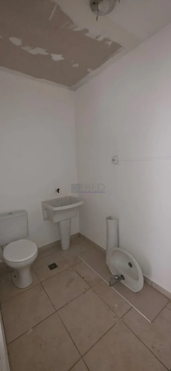 Imagens do imóveis EXCELENTE ESPAÇO COMERCIAL PARA LOCAÇÃO - RUA RUBENS CARLOS DE JESUS - REGIÃO SUL