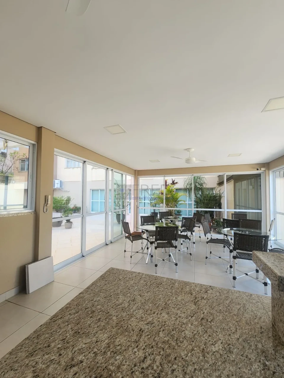 Apartamento À Venda Residencial Orleans Londrina