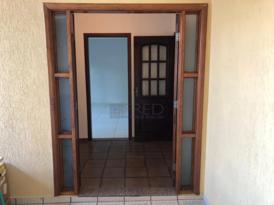 Excelente casa para venda - locada - proximo ao Aeroporto