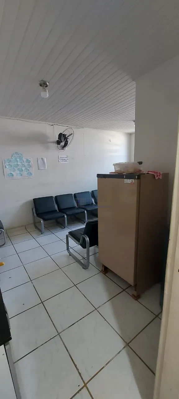 IMÓVEL COMERCIAL - CENTRO - ARAPONGAS -VENDA OU LOCAÇÃO