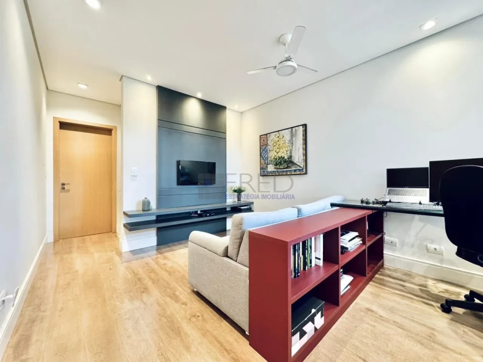 EXCELENTE RESIDENCIA A VENDA - COND, ALPHAVILLE  II