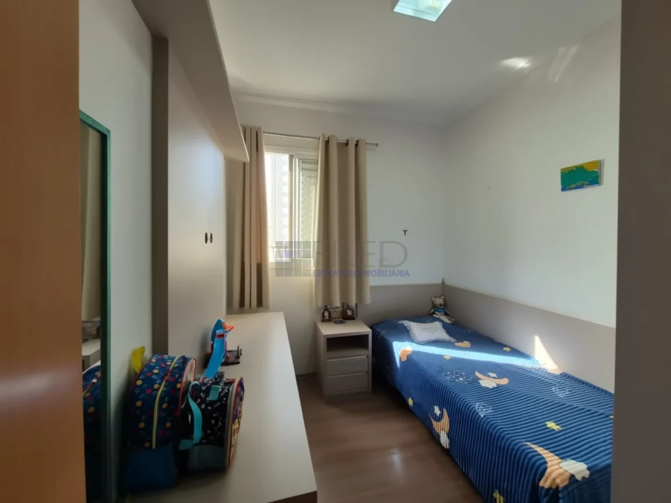 Imagens do imóveis APARTAMENTOAVENDA -ANDAR BAIXO - TORRES INGLATERRA