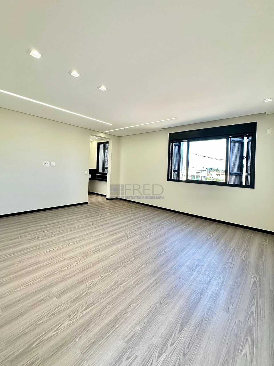 CASA A VENDA NO CONDOMINIO ARAGUARI - PARQUE TAUÁ