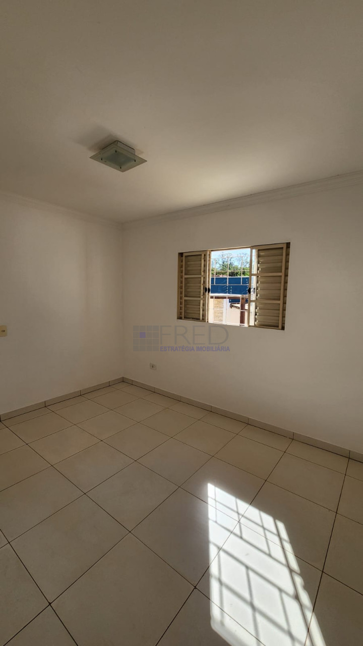 CASA DISPONIVEL PARA VENDA OU LOCAÇÃO - REGIÃO SUL DE LONDRINA