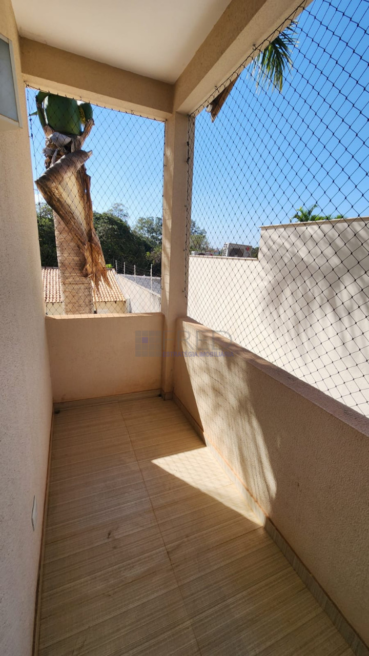 CASA DISPONIVEL PARA VENDA OU LOCAÇÃO - REGIÃO SUL DE LONDRINA