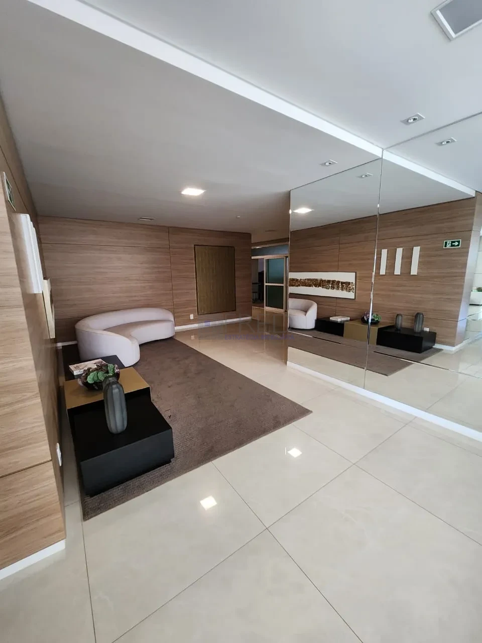 APARTAMENTO ANDAR ALTO, COMPLETO  "PORTEIRA FECHADA" - ÉLÉGANCE RESIDENCE