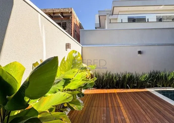 Imagens do imóveis LINDA RESIDECIA Á VENDA - 3 SUÍTES - CONDOMINIO  MORADAS DO VALE