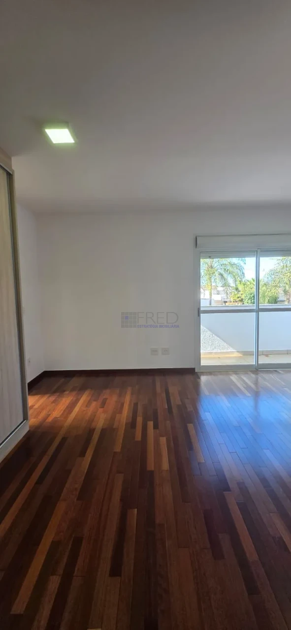 Imagens do imóveis RESIDENCIA Á VENDA - ROYAL MAISON