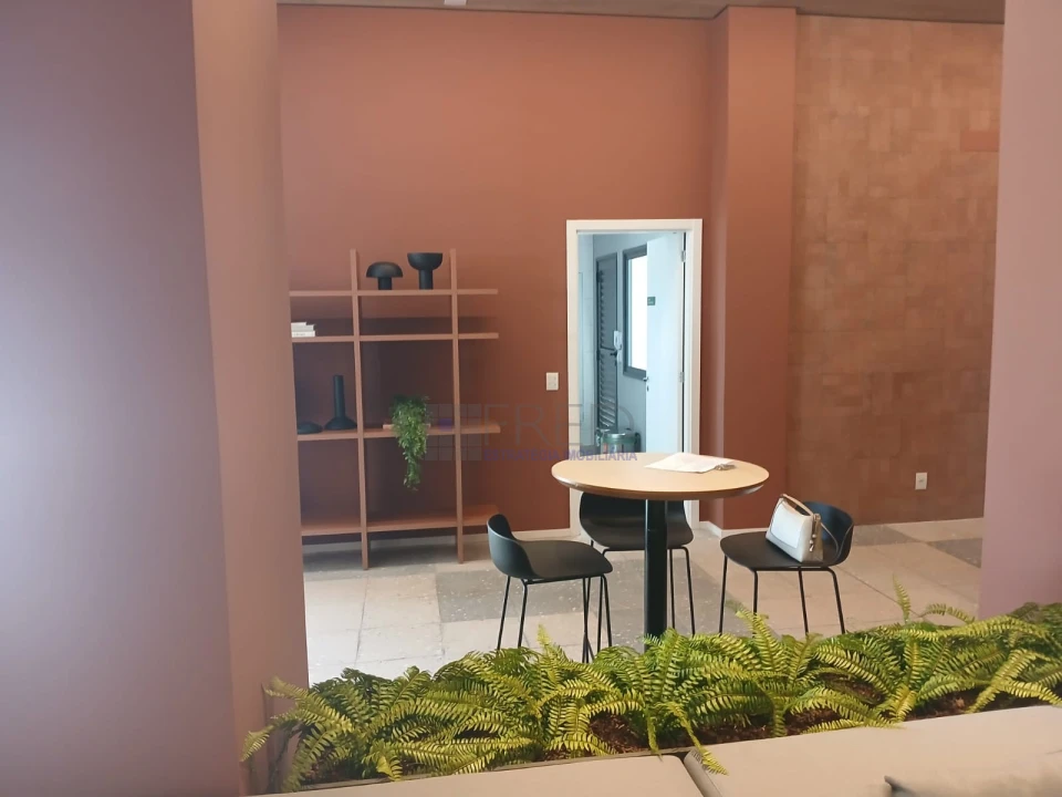 APARTAMENTO A VENDA - SENSE - ANDAR ALTO, 02 VAGAS DE GARAGEM COM BOX