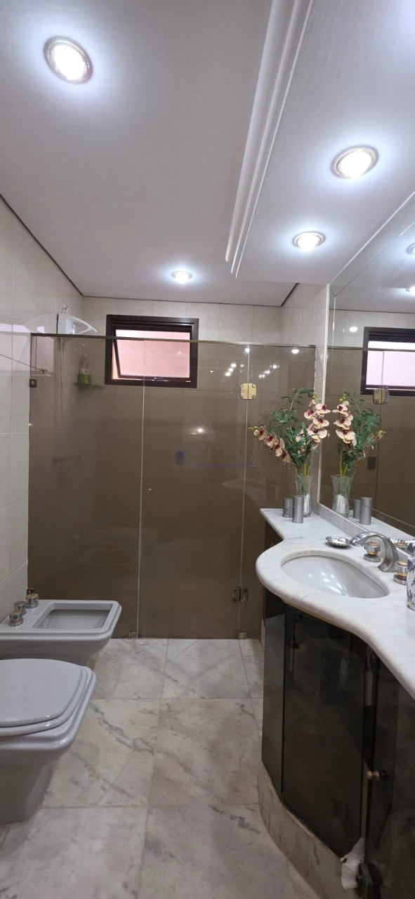 APARTAMENTO A VENDA - 1 POR ANDAR - ED.POLARIS